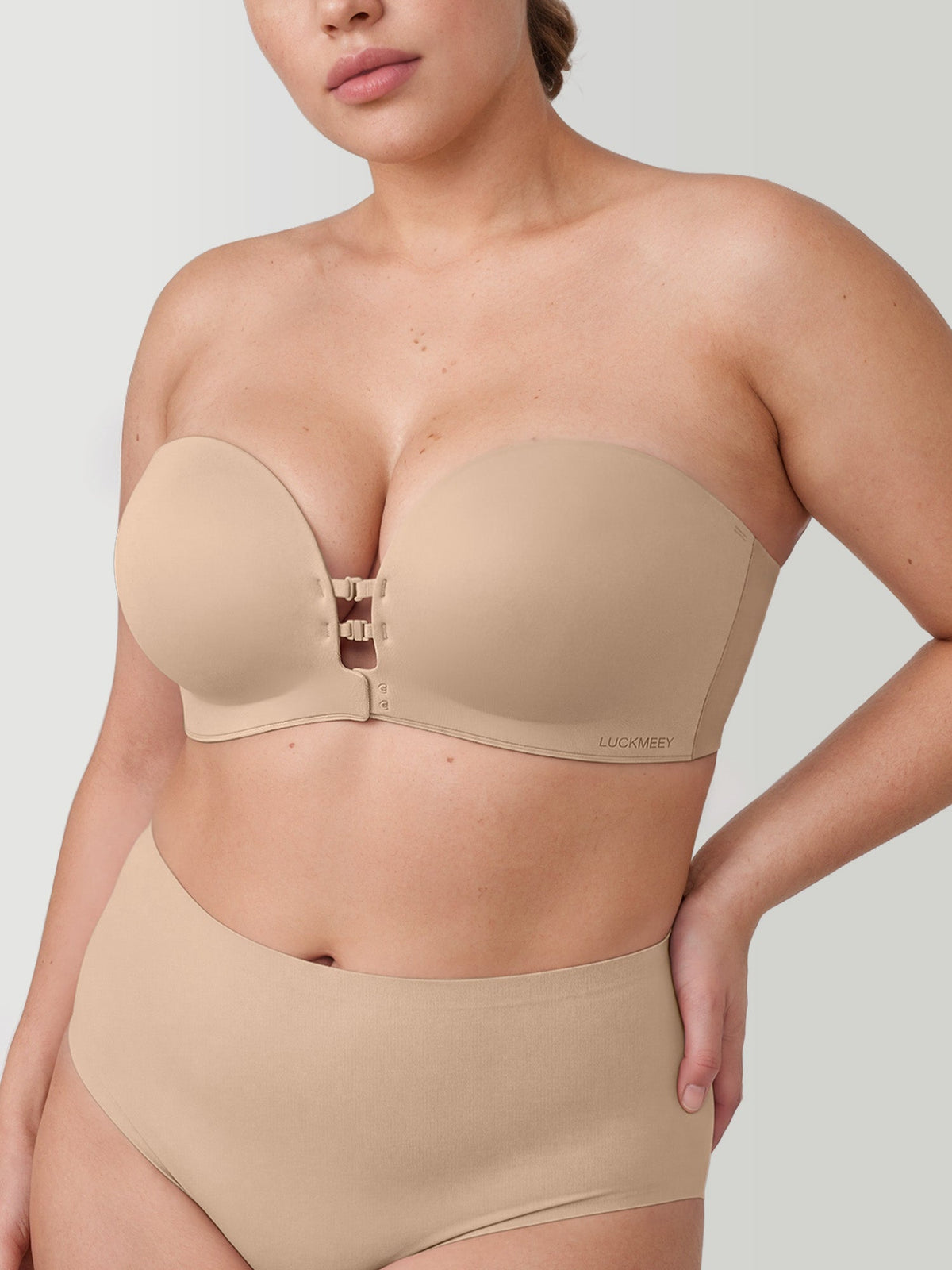 Plus-Size Women's Strapless Double Front Clasp Push-Up Bra (Fits D/DD/F Cups)