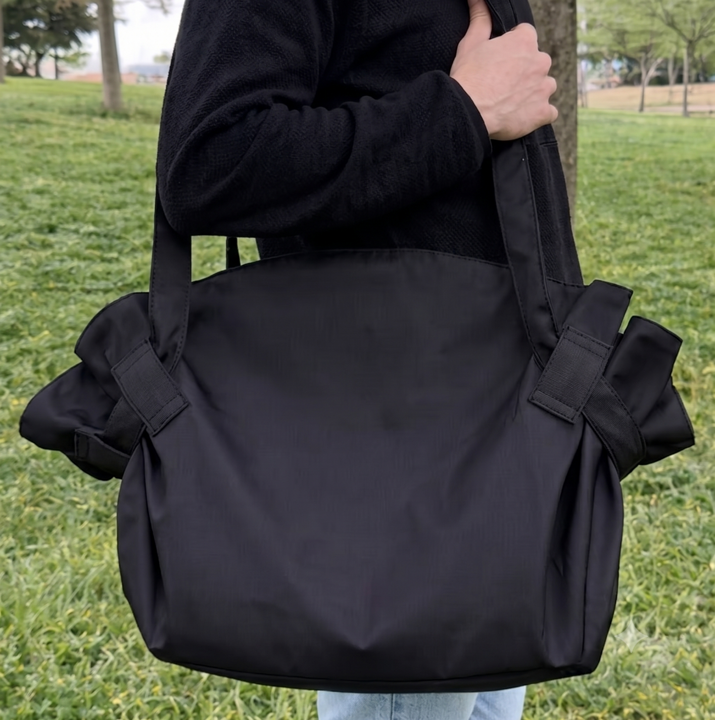 From Blanket to Bag in Seconds Pack Everything in One Pull